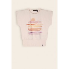 Nono Kanou Relaxed Fit Tshirt Sunset Print-Steps Print